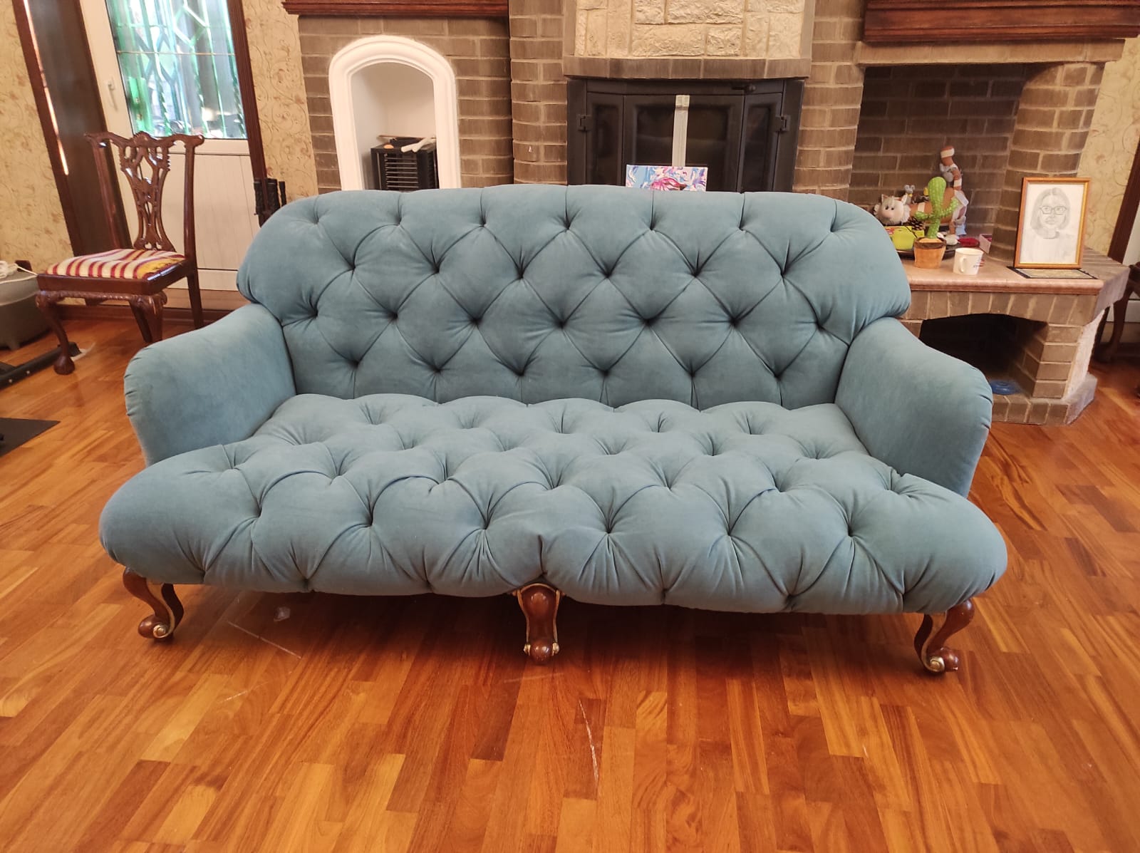 Обивка дивана. Лосиноостровский район